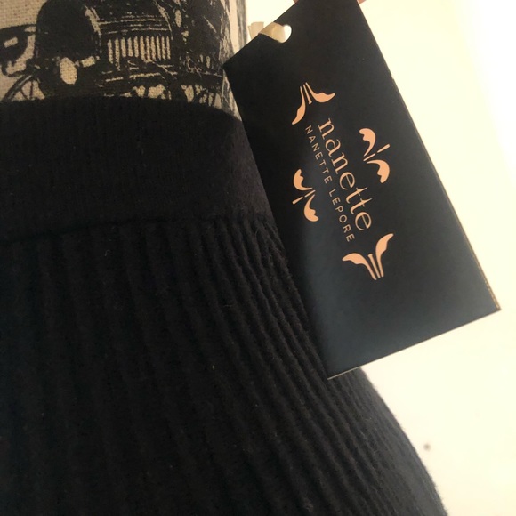 NANETTE LEPORE Black Pleated SKIRT Classic New XS - Picture 4 of 7